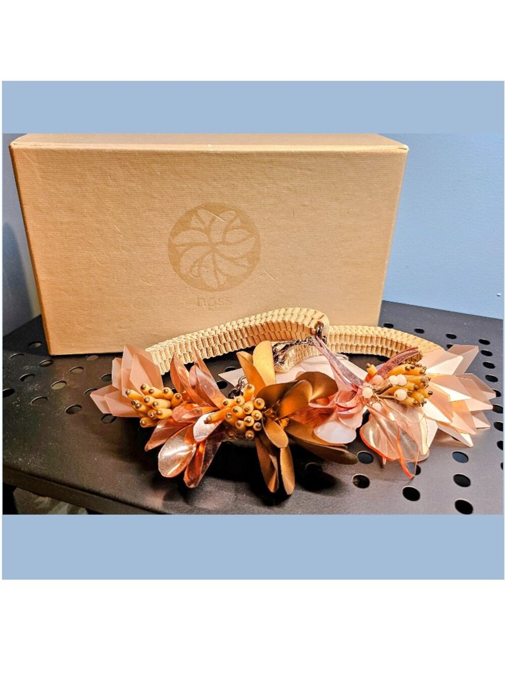 💯 Hoss Intropia Woven Floral Statement Necklace 💯 - Picture 10 of 11